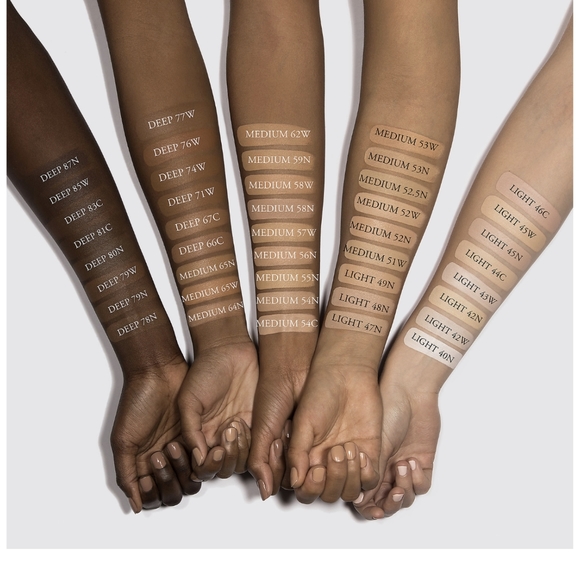 (NEW) Kat Von D Lock-It Foundation - Picture 3 of 3